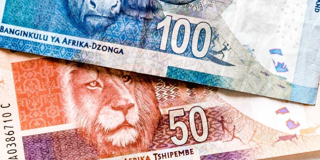 Photo of two South African banknotes
